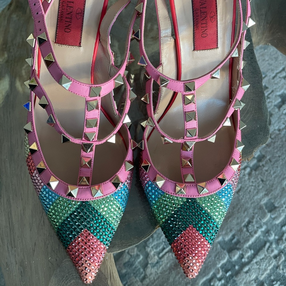 Valentino Rockstud heel